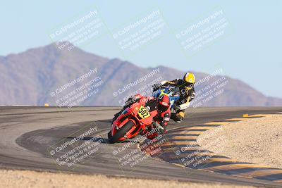 media/Nov-16-2024-CVMA (Sat) [[0e4bb1f32f]]/Race 11-Amateur Supersport Open/